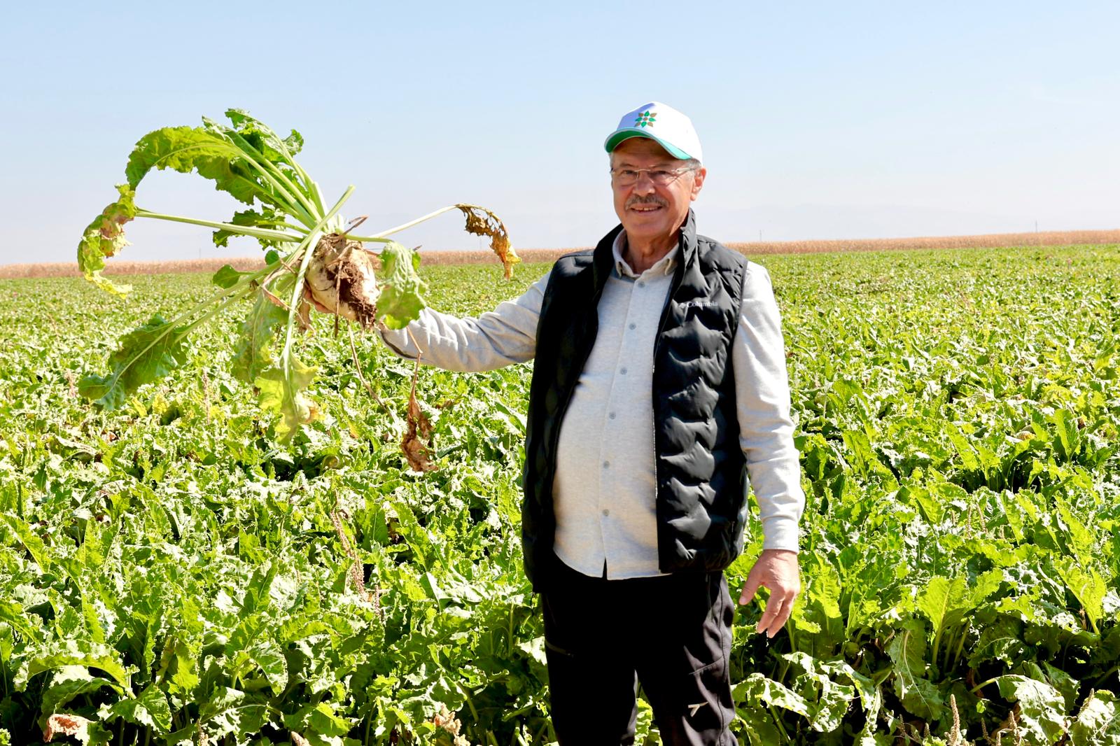 Hüseyin Akay: "Pancar, Ülkemizin Gıda Güvenliği Açısından Kıymetli"